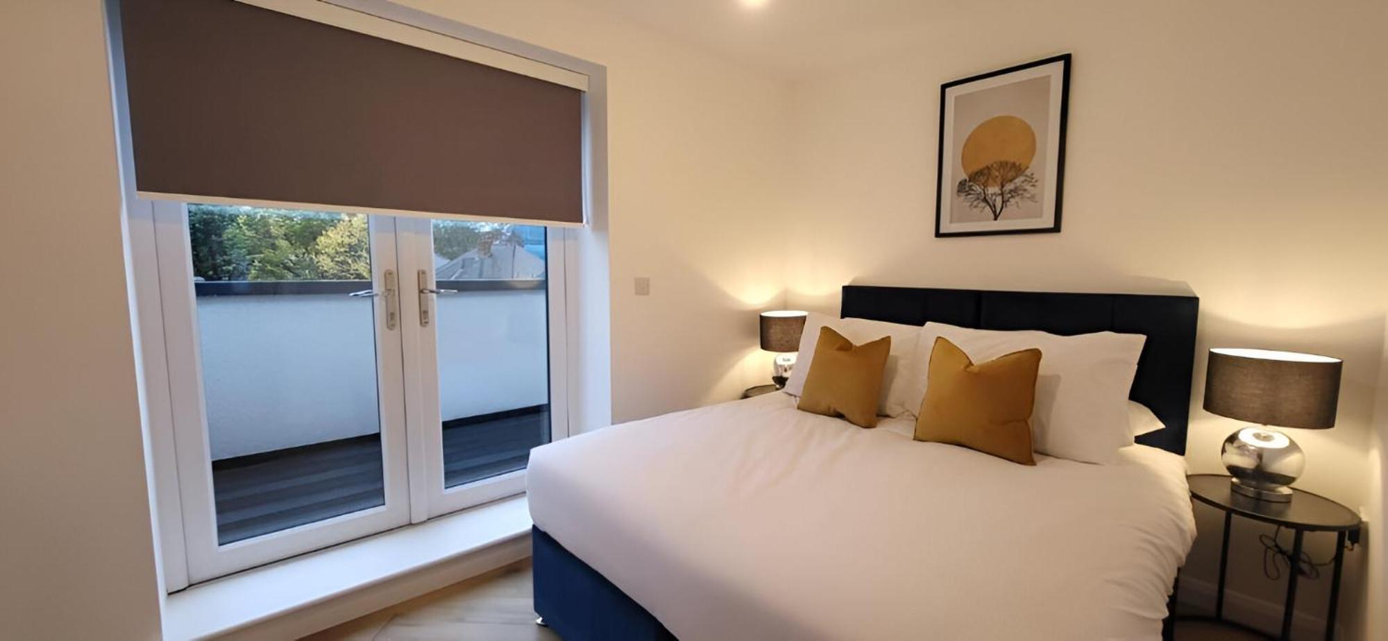 Hybrid Resi - Mitcham Close To Tooting And Wimbledon Buitenkant foto