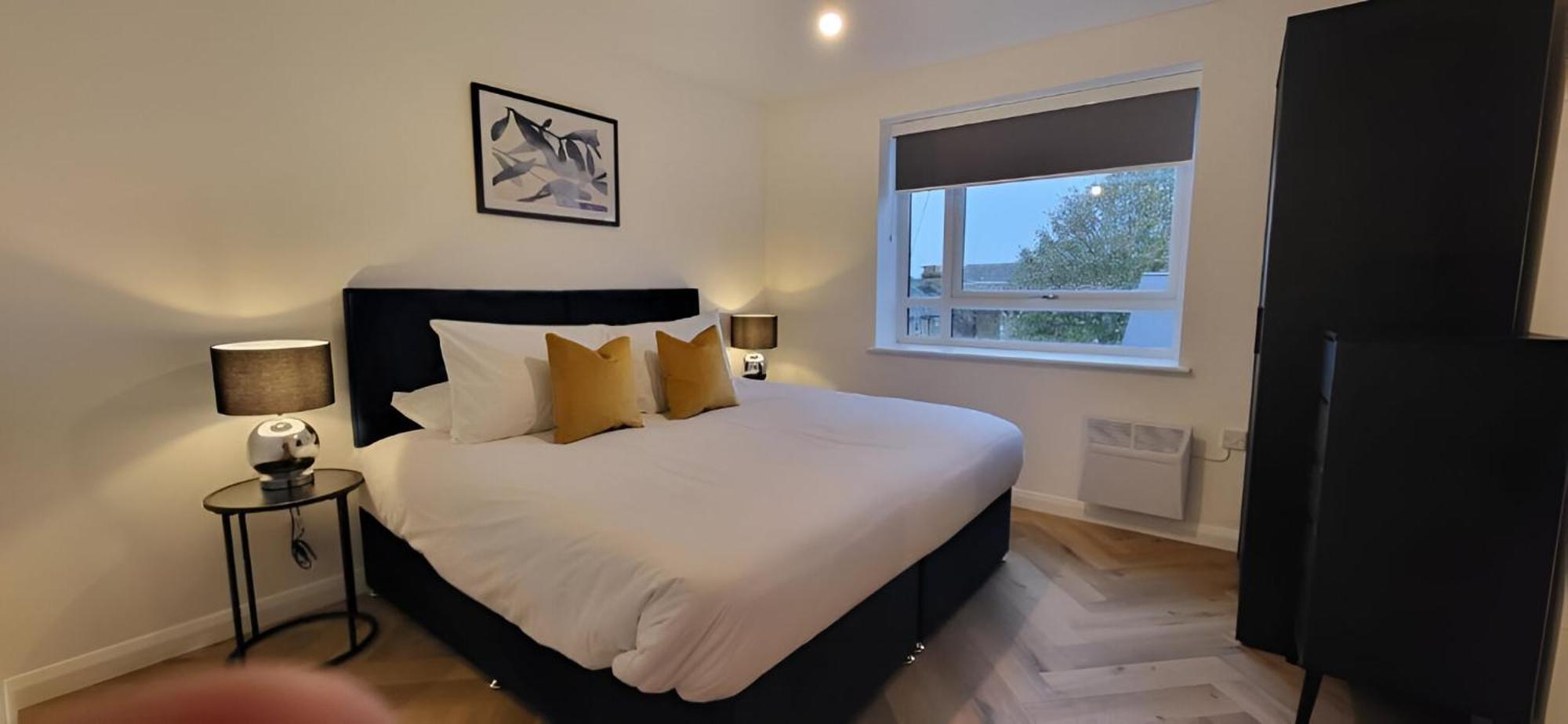 Hybrid Resi - Mitcham Close To Tooting And Wimbledon Buitenkant foto