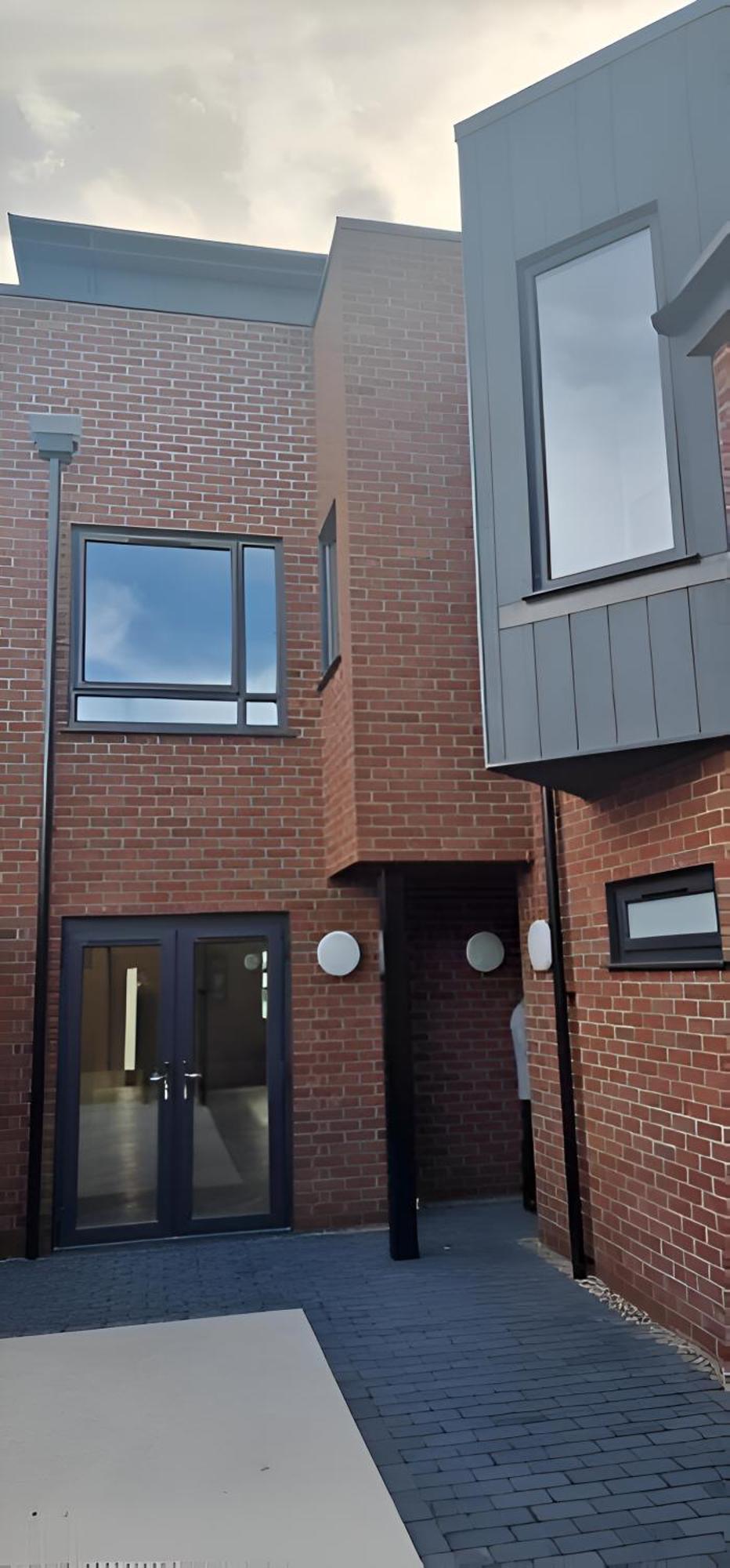 Hybrid Resi - Mitcham Close To Tooting And Wimbledon Buitenkant foto